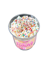 Load image into Gallery viewer, Vanilla Sugar Cookie Soy Candle