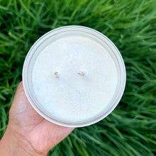 Load image into Gallery viewer, 18 oz. Coconut Breeze Soy Lotion Candle