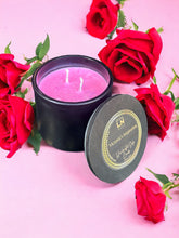 Load image into Gallery viewer, 18 oz. Victoria's Inspiration Soy Lotion Candle